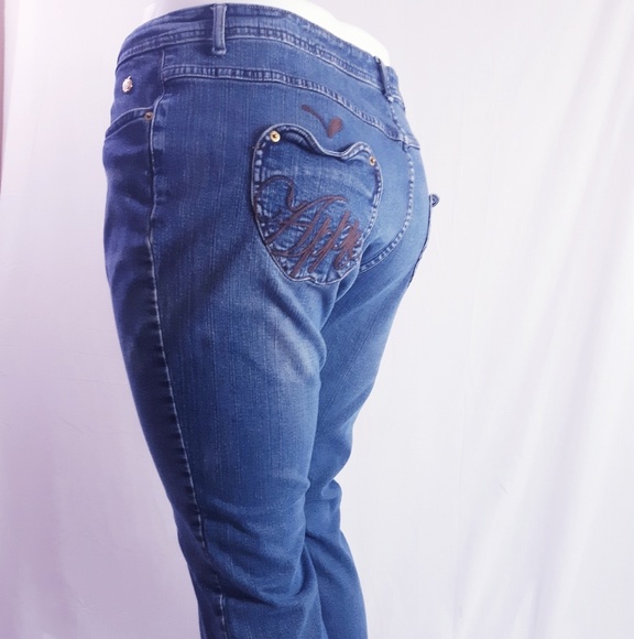 Apple Bottoms Denim - Apple Bottom Jeans size 22